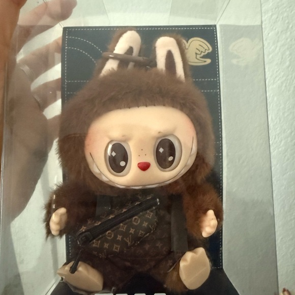 Labubu - Picture 5 of 5